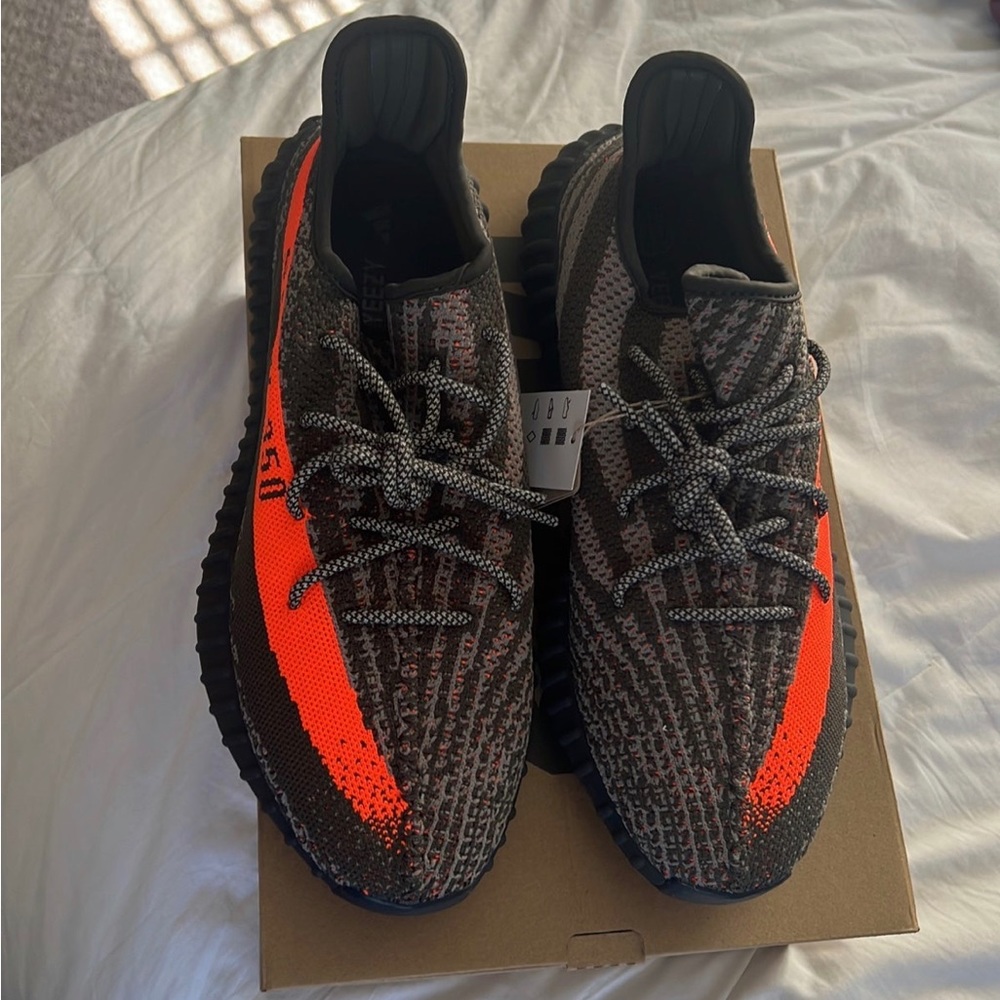 Yeezy 350 V2 carbon beluga